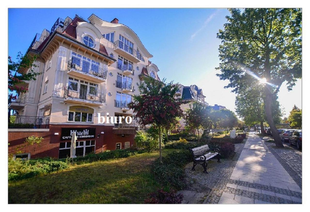 Apartamenty Promenada Z Tarasem I Parkingiem - Apartamenty Na Wyspie シフィノウイシチェ エクステリア 写真