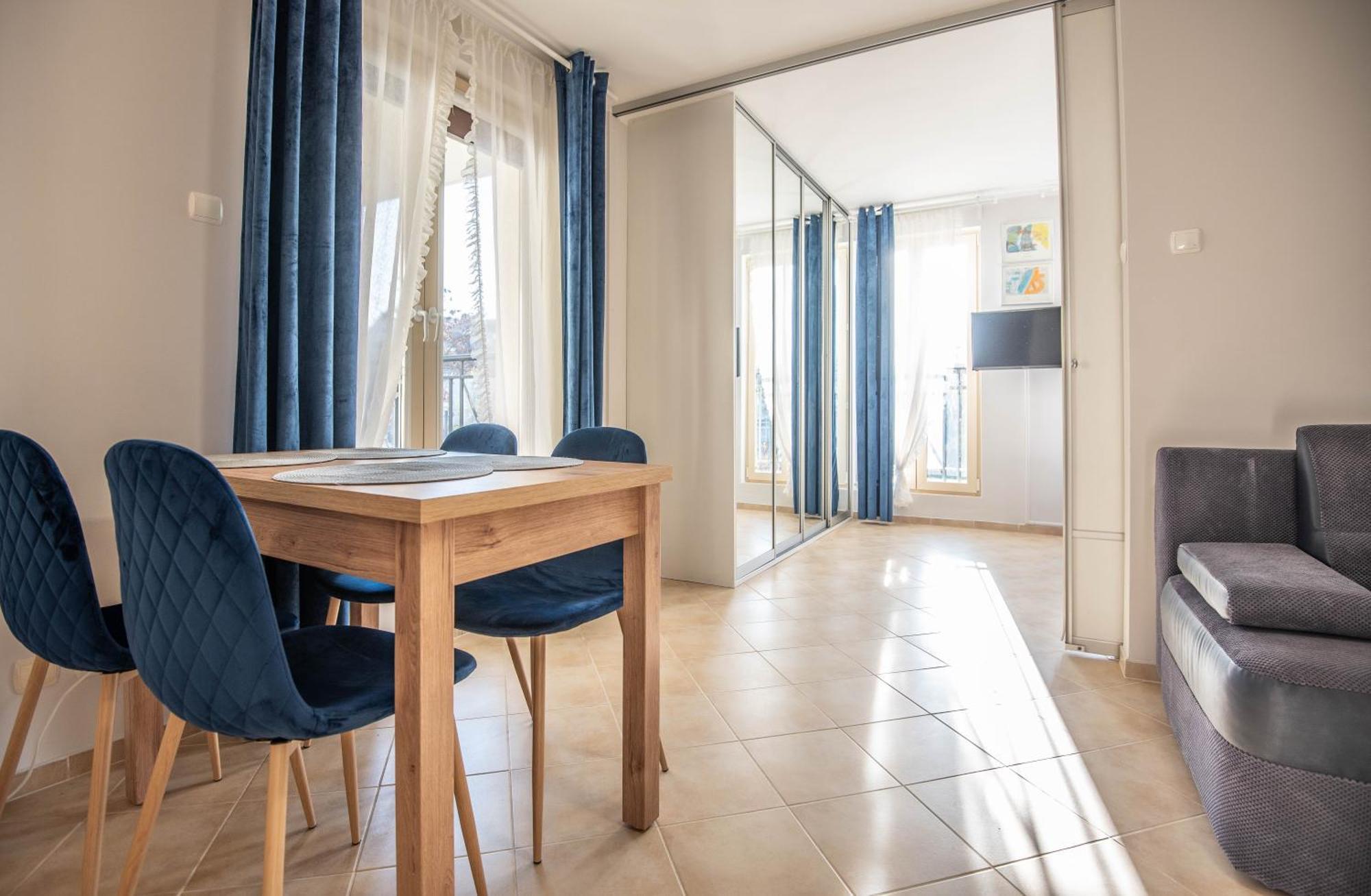 Apartamenty Promenada Z Tarasem I Parkingiem - Apartamenty Na Wyspie シフィノウイシチェ エクステリア 写真